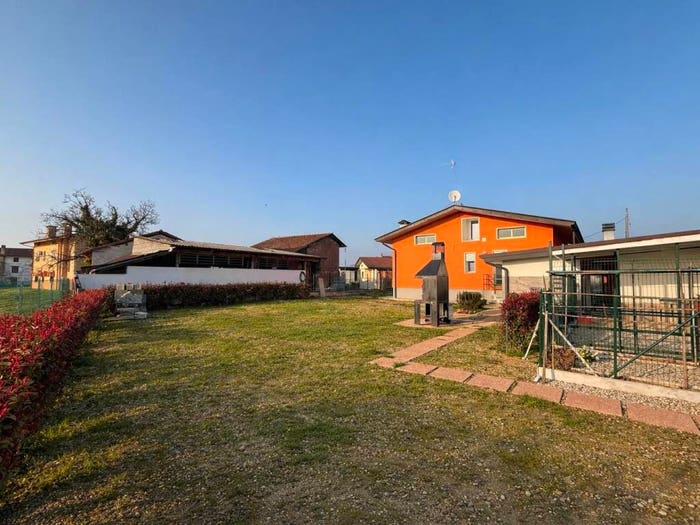 Casa trilocale in vendita in Via Alcide De Gasperi, Percoto, Pavia di Udine