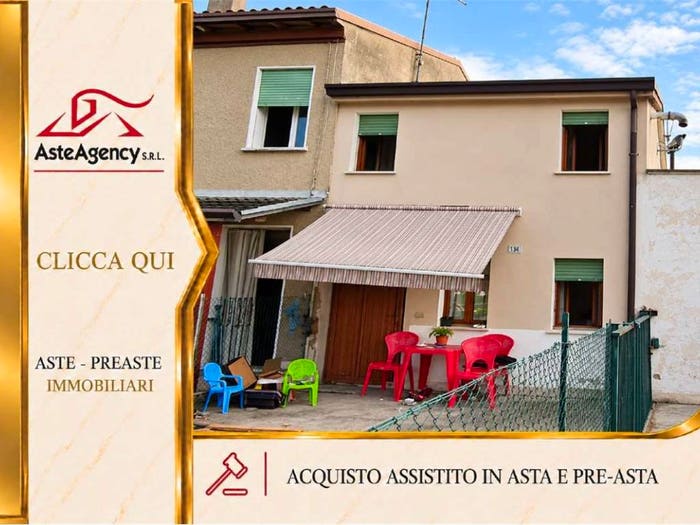 Appartamento quadrilocale in vendita in Via Aleardo Aleardi, Centro, Castagnaro