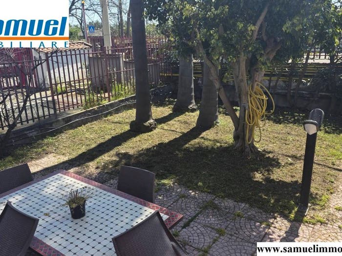 Appartamento quadrilocale in vendita in Viale Maria Immacolata, Centro, Mascali