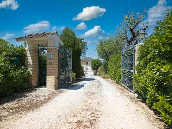 Casa con 6 locali in vendita in Montegiorgio