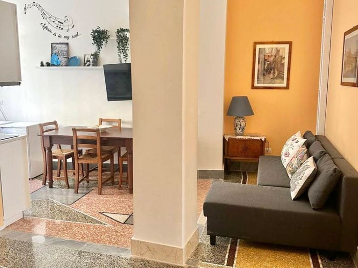 Appartamento bilocale in vendita in Via Satrico, San Giovanni, Roma