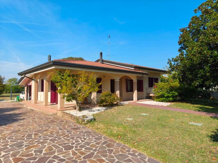 Casa trilocale in vendita in Via Passerella, Castelfranco Veneto