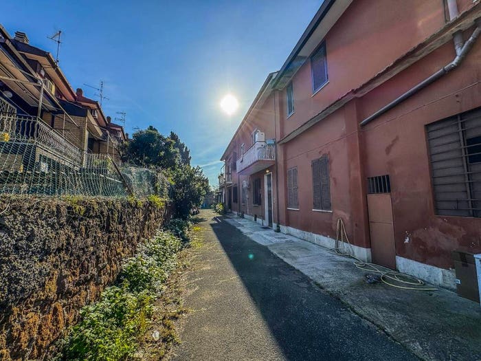 Appartamento con 5 locali in vendita in Via Ludovico Antomelli, Acilia, Roma