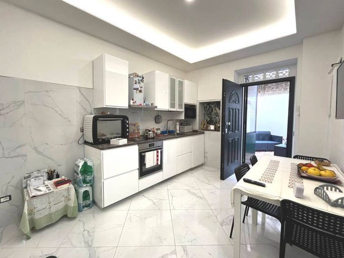 Appartamento trilocale in vendita in Via Marzabotto, Centro, Fondi