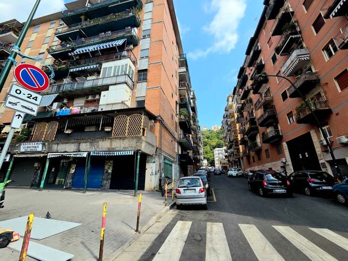 Appartamento monolocale in vendita in Via Coriolano, Fuorigrotta, Napoli