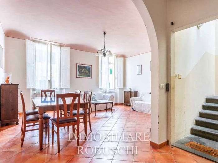 Appartamento quadrilocale in vendita in piazza del carmine, San Frediano, Firenze