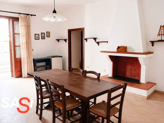 Casa con 6 locali in vendita in Via Maggio, Giurdignano