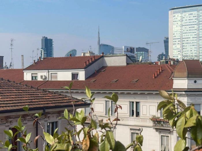 Appartamento trilocale in vendita in Via Luigi Settembrini, Buenos Aires, Milano