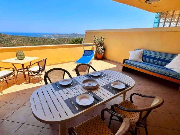 Appartamento trilocale in vendita in Residence Cugnana Verde, Cugnana, Olbia
