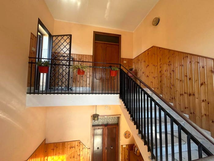 Appartamento trilocale in vendita in Via Ciro Menotti, Villanova, Guidonia Montecelio