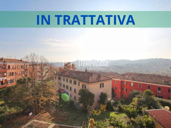 Appartamento trilocale in vendita in Via Scrima, Piano, Ancona