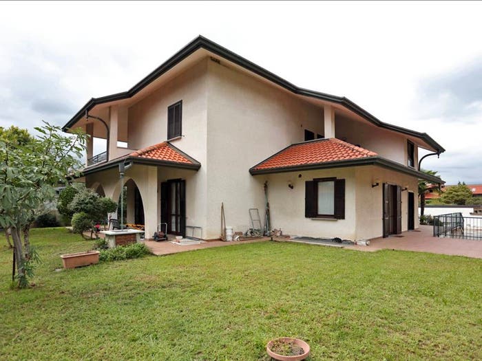 Casa con 5 locali in vendita in Via Jacopo Tintoretto, Gorla Maggiore