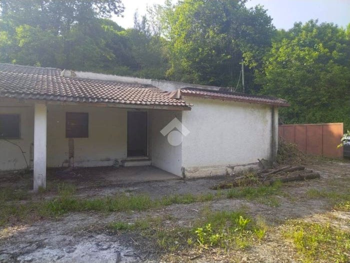 Casa trilocale in vendita in Via Ariana, Macere, Artena
