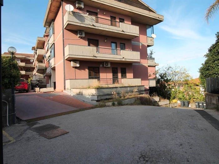 Casa bilocale in vendita in VIA A GRAMSCI, Centro, Gravina di Catania