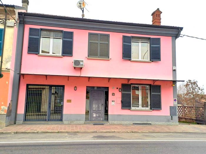 Casa con 6 locali in vendita in Via Emilia, Fumo, Corvino San Quirico