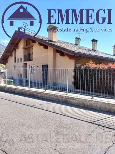 Appartamento con 5 locali in vendita in Frazione Condemine, Sarre