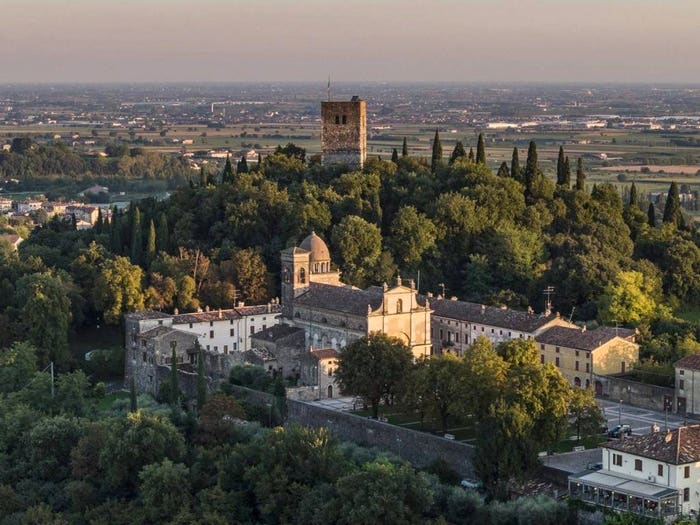 Appartamento trilocale in vendita in Via Cavriana, Centro, Solferino