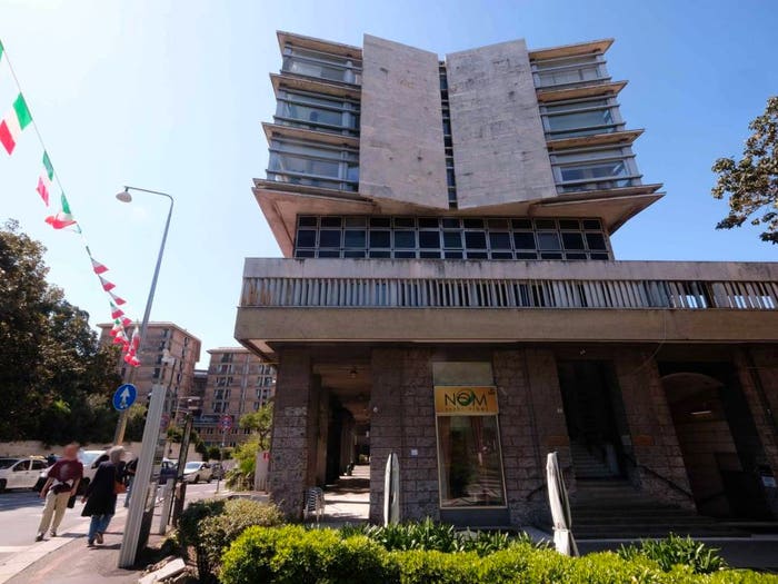 Appartamento con 5 locali in vendita in Via Ottobre, Centro Città, Genova