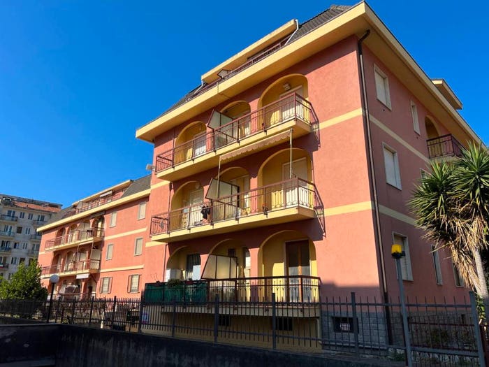 Appartamento trilocale in vendita in Via Guglielmo Marconi, Marina Di Andora, Andora