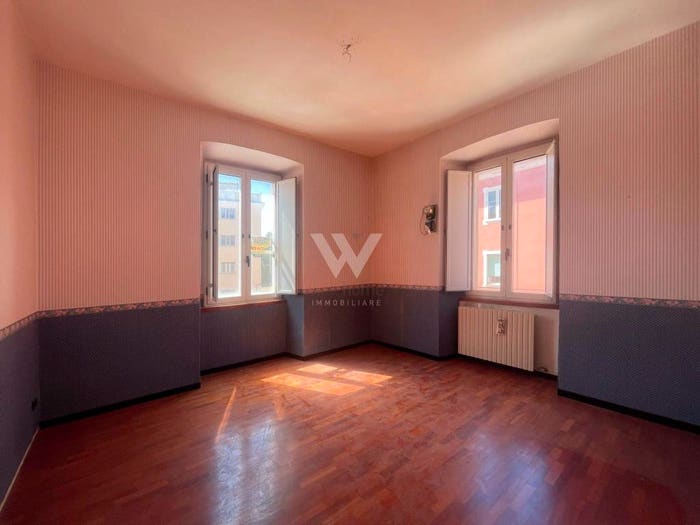 Appartamento quadrilocale in vendita in Via Benevento, Semicentro, Campobasso