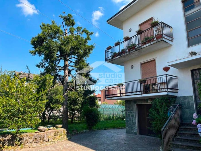 Appartamento trilocale in vendita in Via Vivaldi, Curno