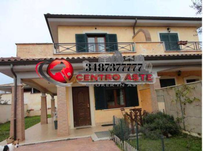 Appartamento trilocale in vendita in Via degli Oleandri Castagnetta RM Italia, Castagnetta Santa Procula, Pomezia