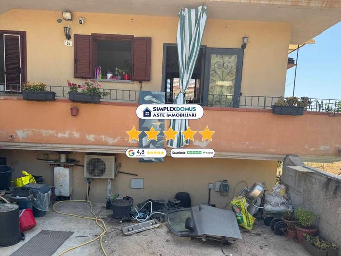 Appartamento trilocale in vendita in Via Alessandro Volta, Siniscola
