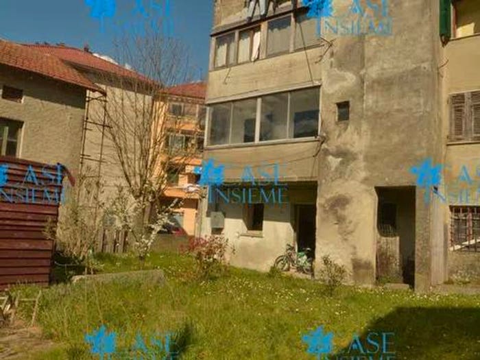 Appartamento trilocale in vendita in Via Benedetto Macciò, Centro, Masone