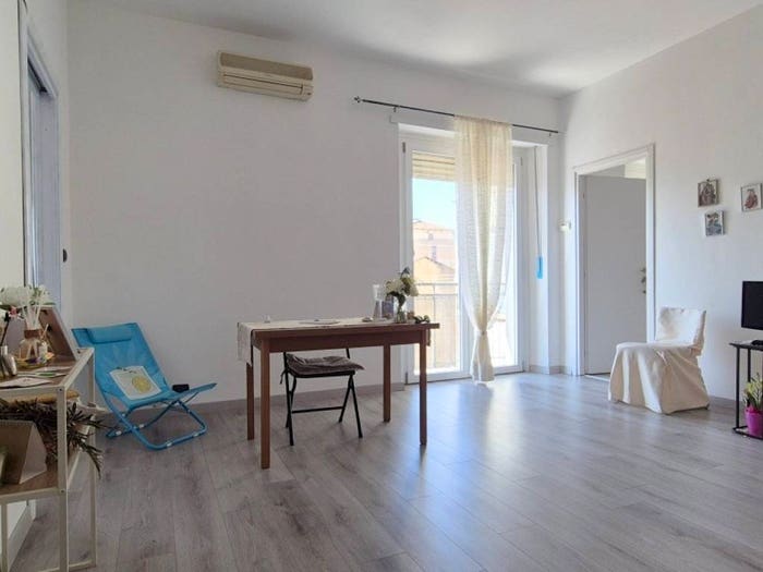 Appartamento trilocale in vendita in VIA PIAVE, Centro, Chivasso
