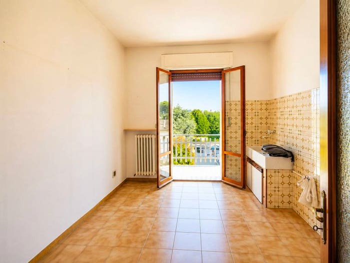 Appartamento quadrilocale in vendita in San Pietro Martire Erbarella, Jesi
