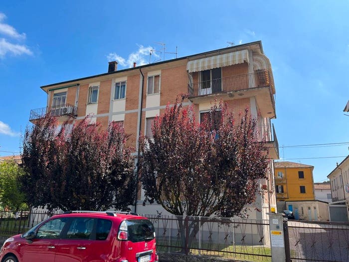Appartamento trilocale in vendita in Via Vallelunga, Pontelagoscuro, Ferrara