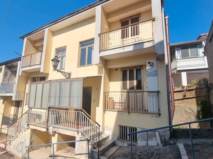 Appartamento quadrilocale in vendita in Via Casate, Centro, Solofra