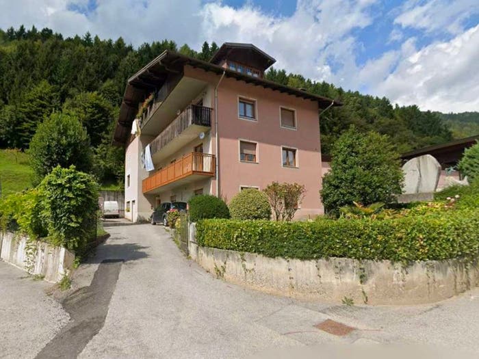 Appartamento quadrilocale in vendita in Frazione Roncone Via Valer, Sella Giudicarie