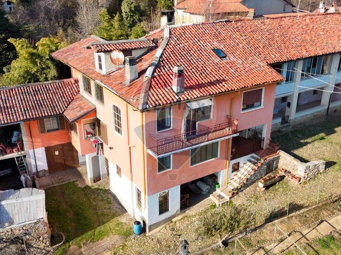 Casa con 6 locali in vendita in Casale Margary, Graglia