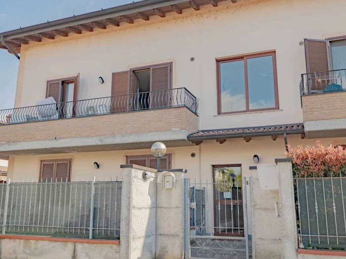 Appartamento trilocale in vendita in Via Papa Giovanni Paolo II, Massalengo