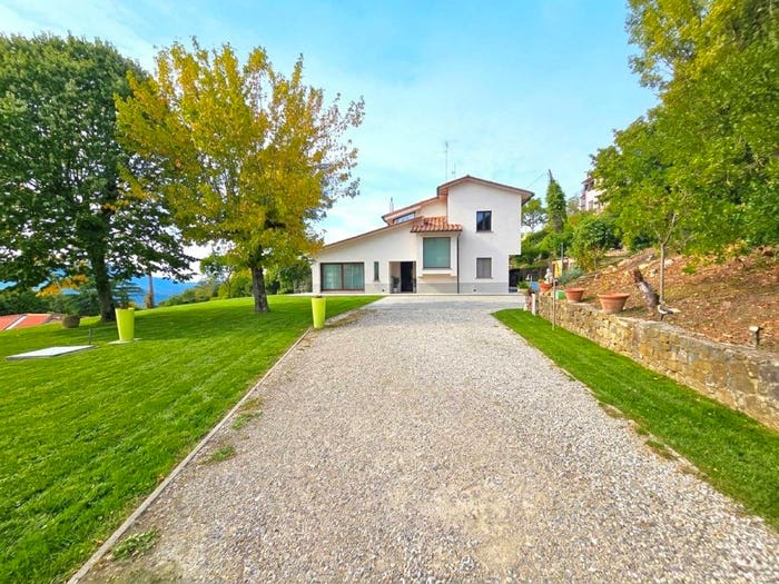 Casa con 6 locali in vendita in Via Gesualda Pozzolini, Bivigliano, Vaglia