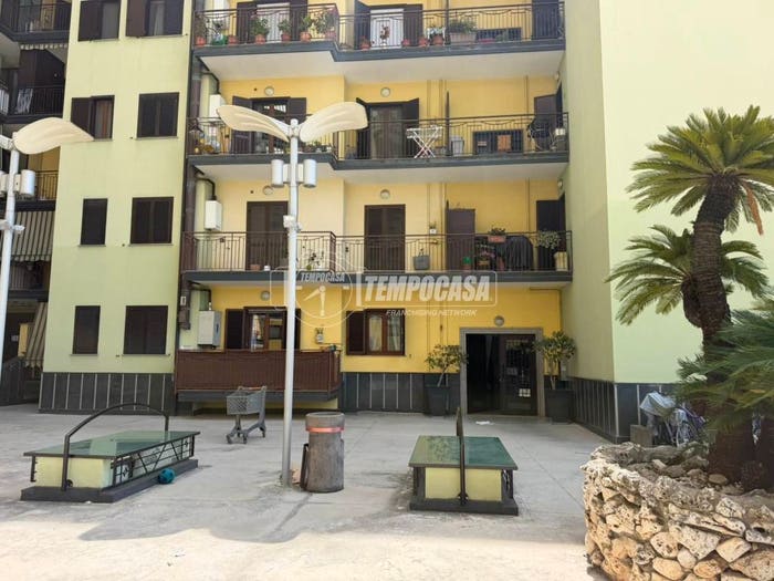 Appartamento trilocale in vendita in Via San Francesco D'Assisi D, Marigliano