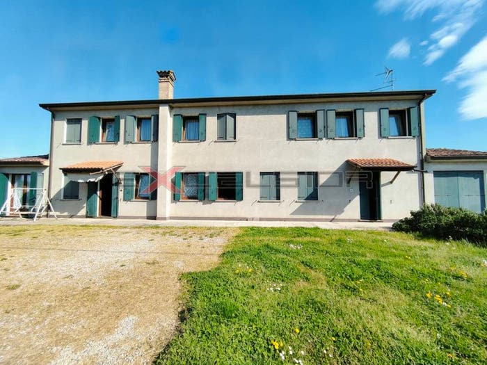Casa con 6 locali in vendita in Via G Matteotti n bis Cavarzere VE, Centro, Cavarzere
