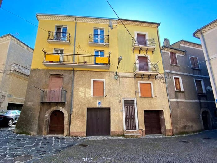 Casa trilocale in vendita in Vico Carpine, Centro, Bagnoli Irpino
