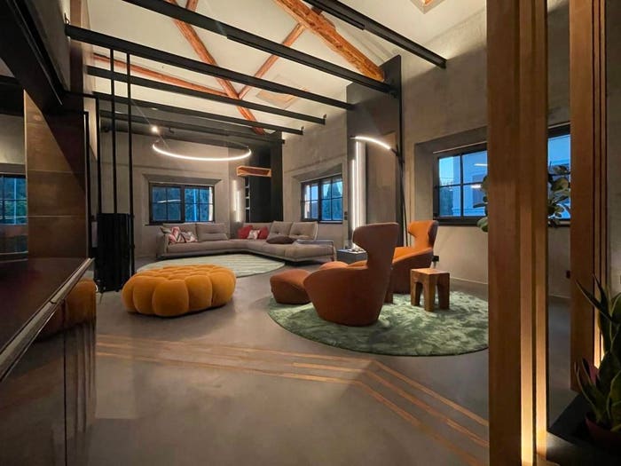 Appartamento con 6 locali in vendita in Via Amilcare Ponchielli, Porta al Prato San Jacopino, Firenze