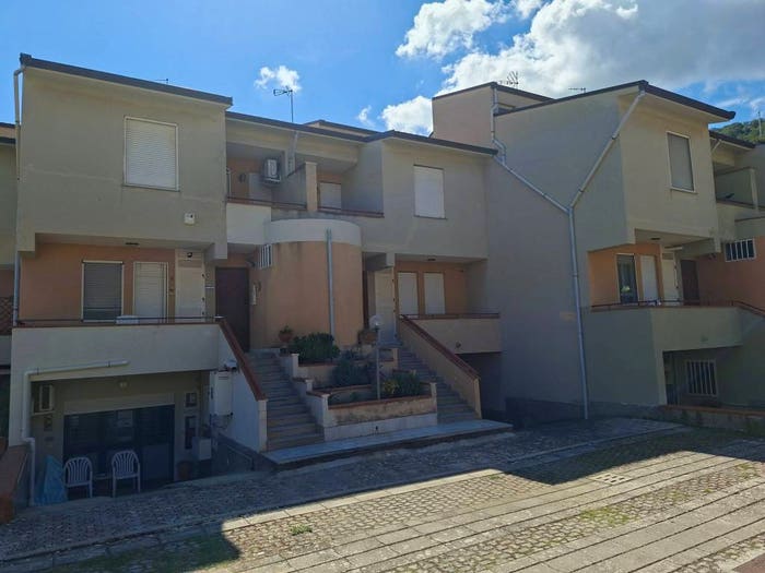 Casa con 6 locali in vendita in Via Sicilia, San Giorgio, Gioiosa Marea