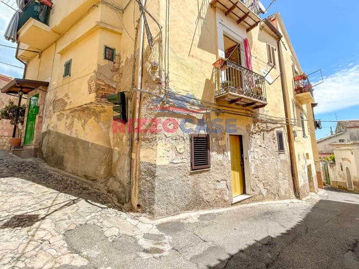Casa trilocale in vendita in Via Borghesia, Rossano, CoriglianoRossano