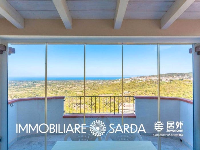 Appartamento trilocale in vendita in Badesi
