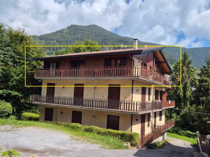 Appartamento trilocale in vendita in Centro, Borno