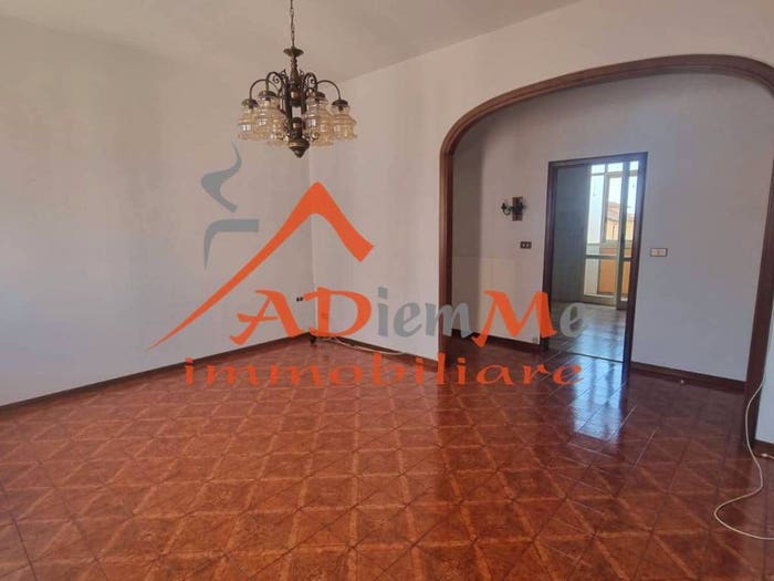 Appartamento quadrilocale in vendita in Via Galileo Galilei, Centro, Cascina