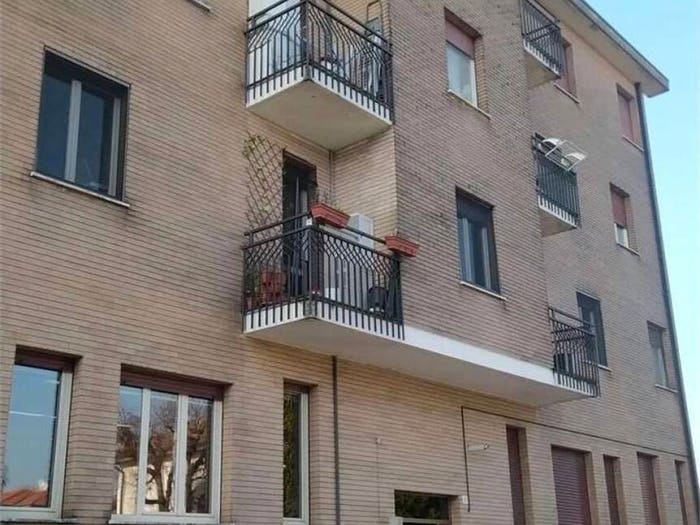 Appartamento trilocale in vendita in Via Rinascimento, Centro, Bernareggio