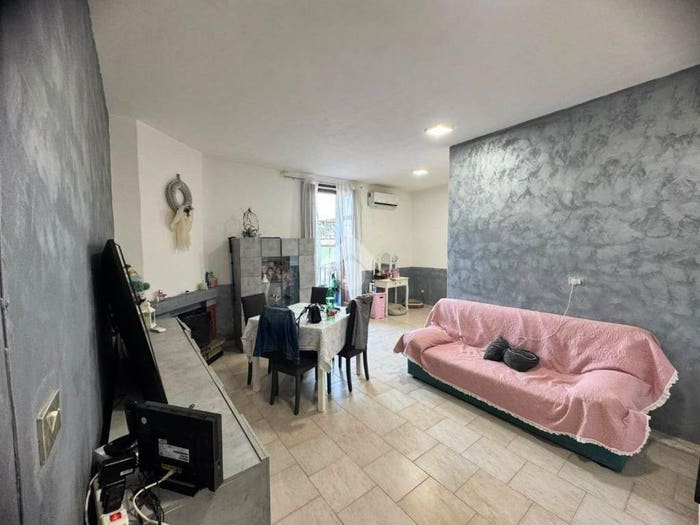 Appartamento bilocale in vendita in Strada della Grazia, Quartieri Spagnoli, Napoli