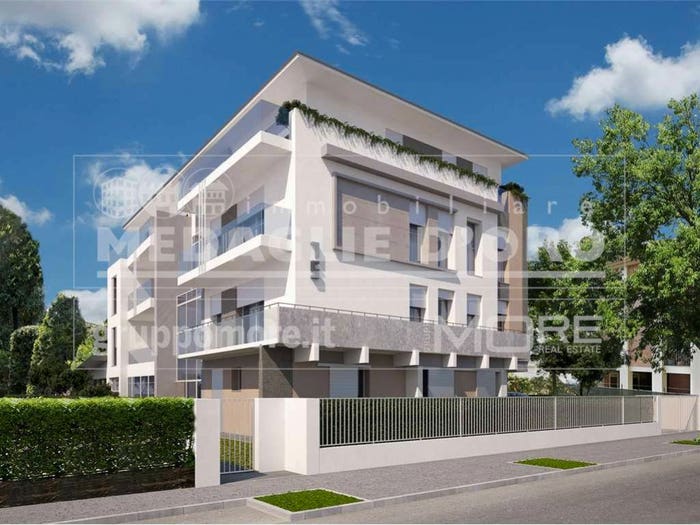 Appartamento quadrilocale in vendita in VIA MONCHIO, Sant'Agnese Università, Modena