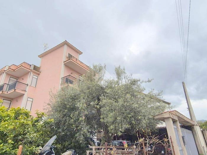 Appartamento trilocale in vendita in Via adragna, Centro, Monreale
