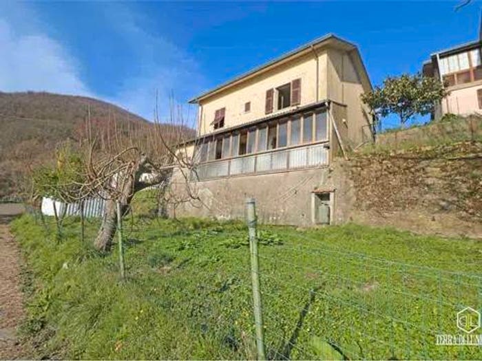 Casa con 6 locali in vendita in Località Foce, Mulazzo